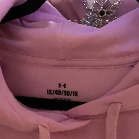 Under Armour Light Pink/Purple  Hoodie Size 1X - Picture 3 of 6